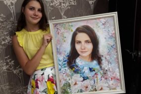 ЗАКАЗЫВАЛИ ПОРТРЕТ ПО ФОТО ДЛЯ ДОЧКИ КО ДНЮ ЕЕ 18-ЛЕТИЯ!.. ПОДАРОК-СУПЕР!!!! БОЛЬШОЕ СПАСИБО!